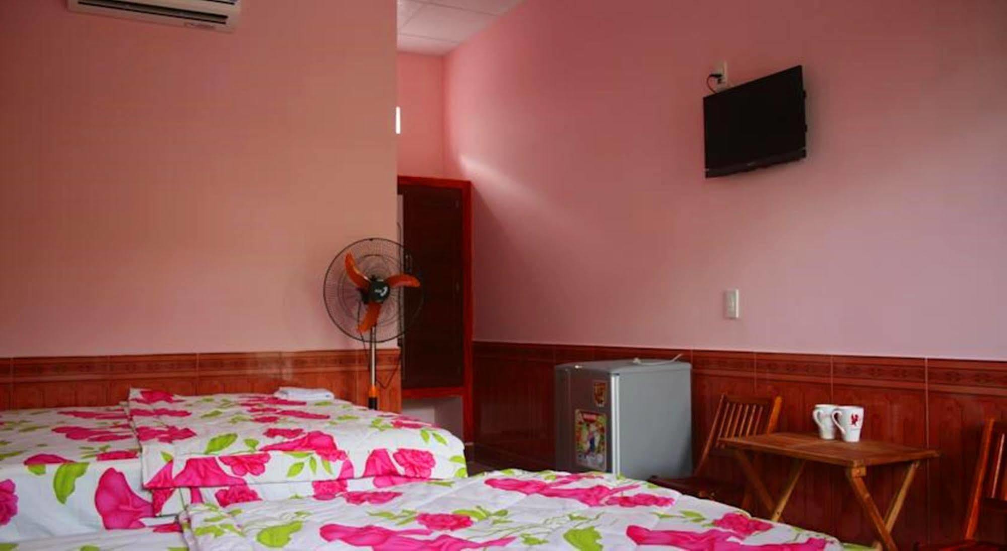Minh Anh Garden Hotel Phan Thiết Esterno foto